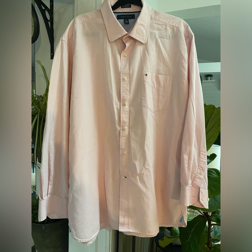 Men’s Tommy Hilfiger button-down shirt
